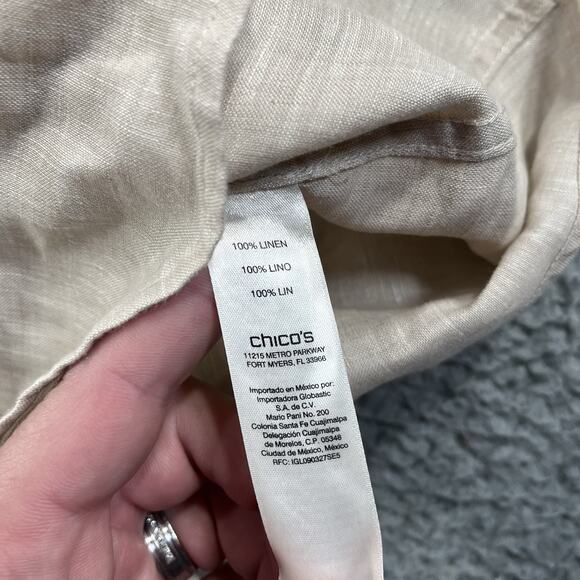 CHICOS SHIRT WOMENS 2 BEIGE NO IRON LINEN LOOP BACK TUNIC NWT NEW BUTTON UP TOP - Picture 5 of 9